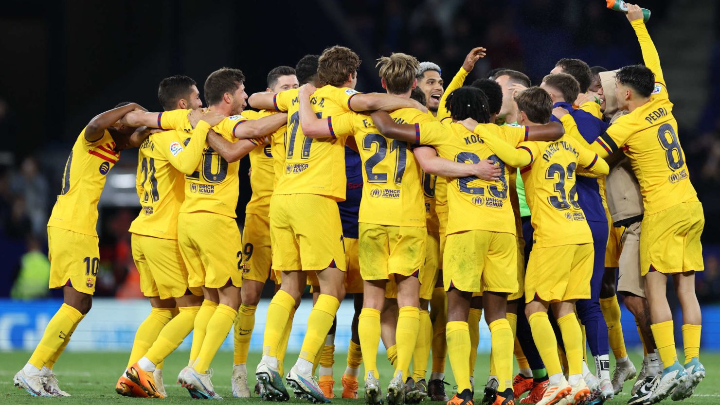 他提供了球 他提供了球